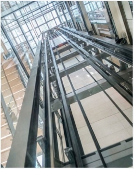 Thang máy quan sát (lồng kính)